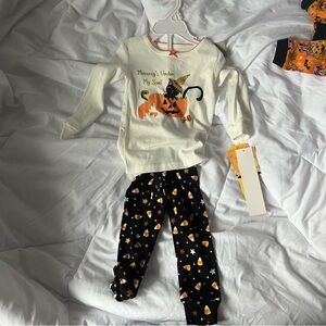 NWT Halloween Under Mommy's Spell Outfit Leggings,Longsleeve 2T